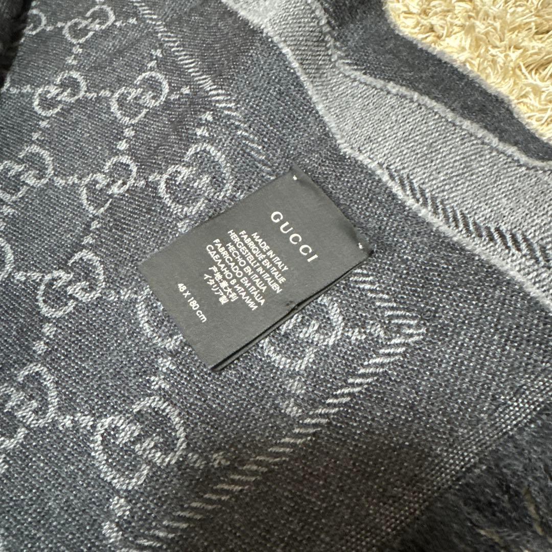 GUCCI GGロゴマフラー グレー