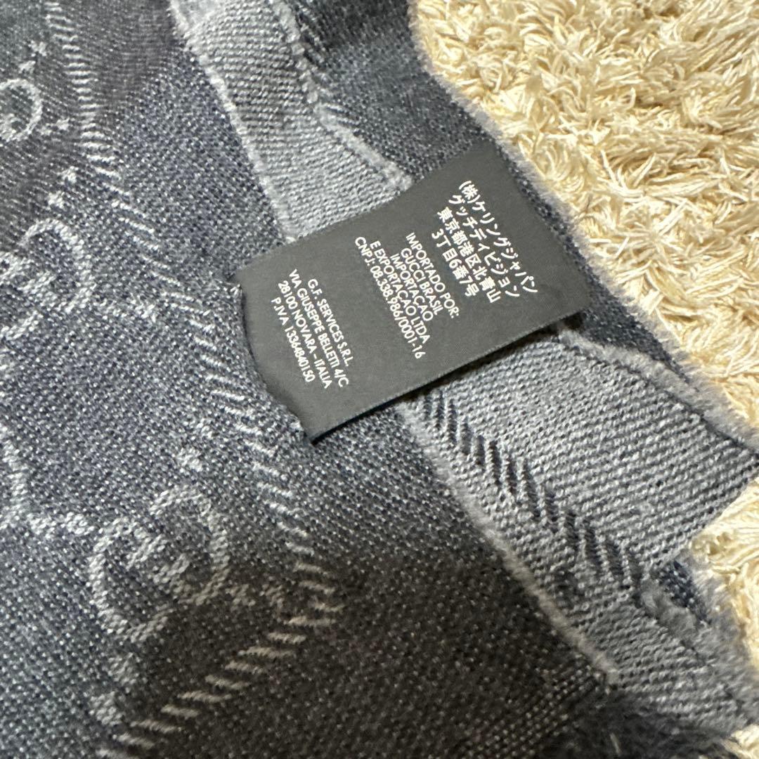 GUCCI GGロゴマフラー グレー