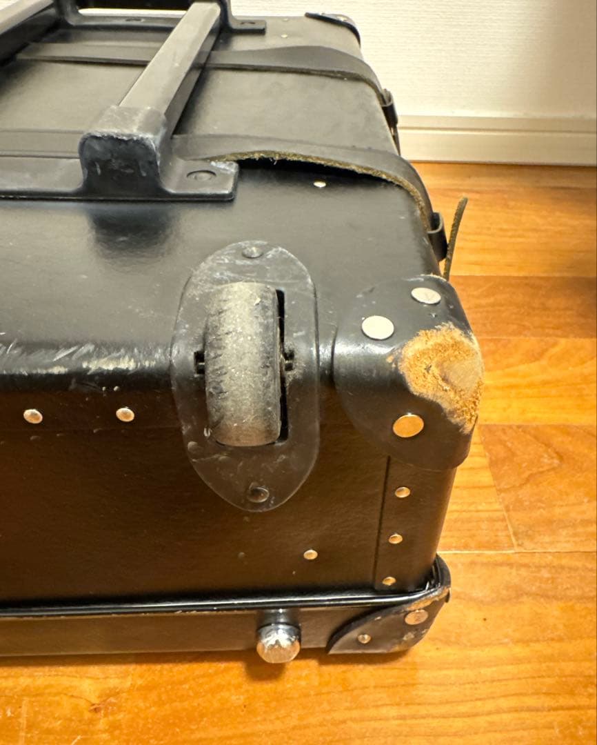 グローブトロッター センテナリー20トロリーケースGLOBE TROTTER