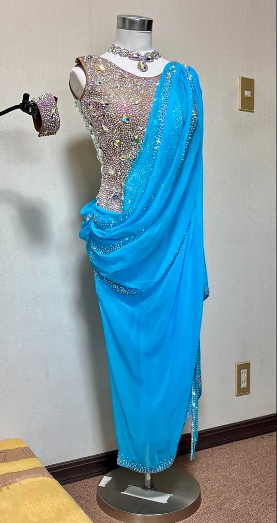 社交ダンスラテンデモ用ドレス