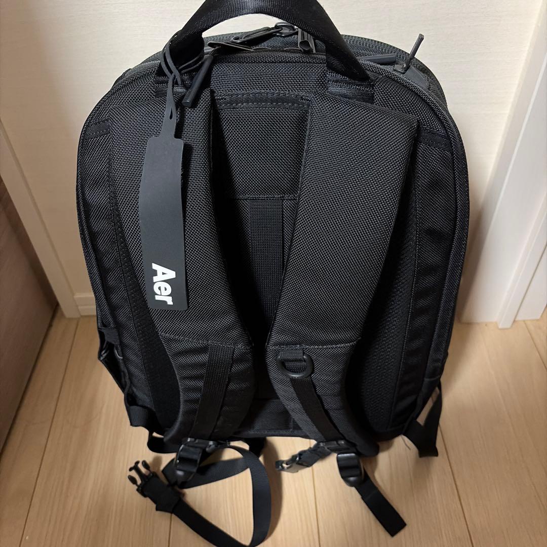 s*.様 Aer Day Pack 3
