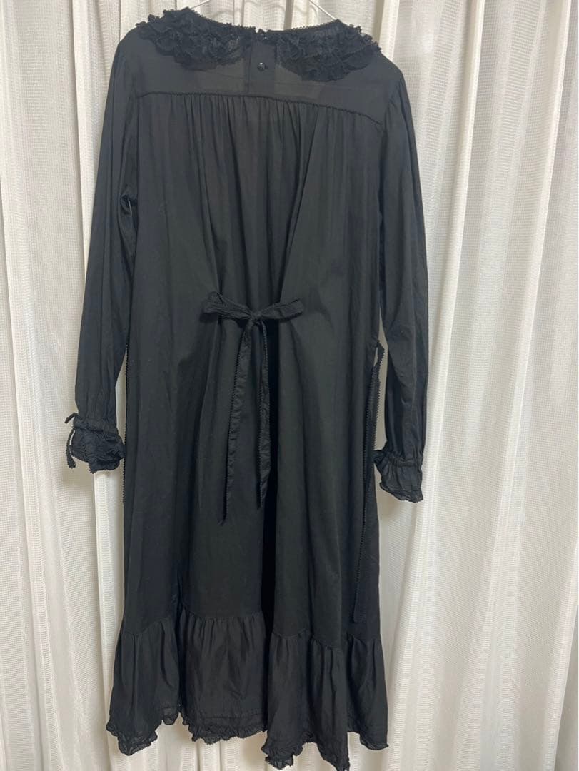 ピンクハウス　PINK HOUSE ドットチュールエプロン付き　ミディワンピース