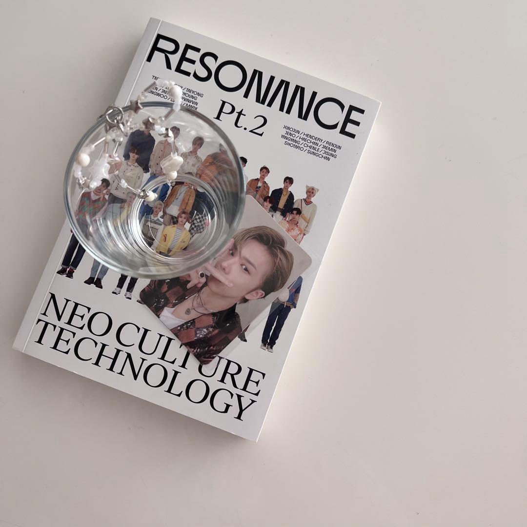 ビーズキーホルダー　オーダー　韓国　ビーズストラップ　イニシャル　NCT チソン