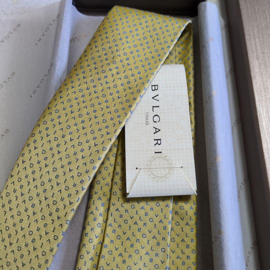 ネクタイ ブルガリ