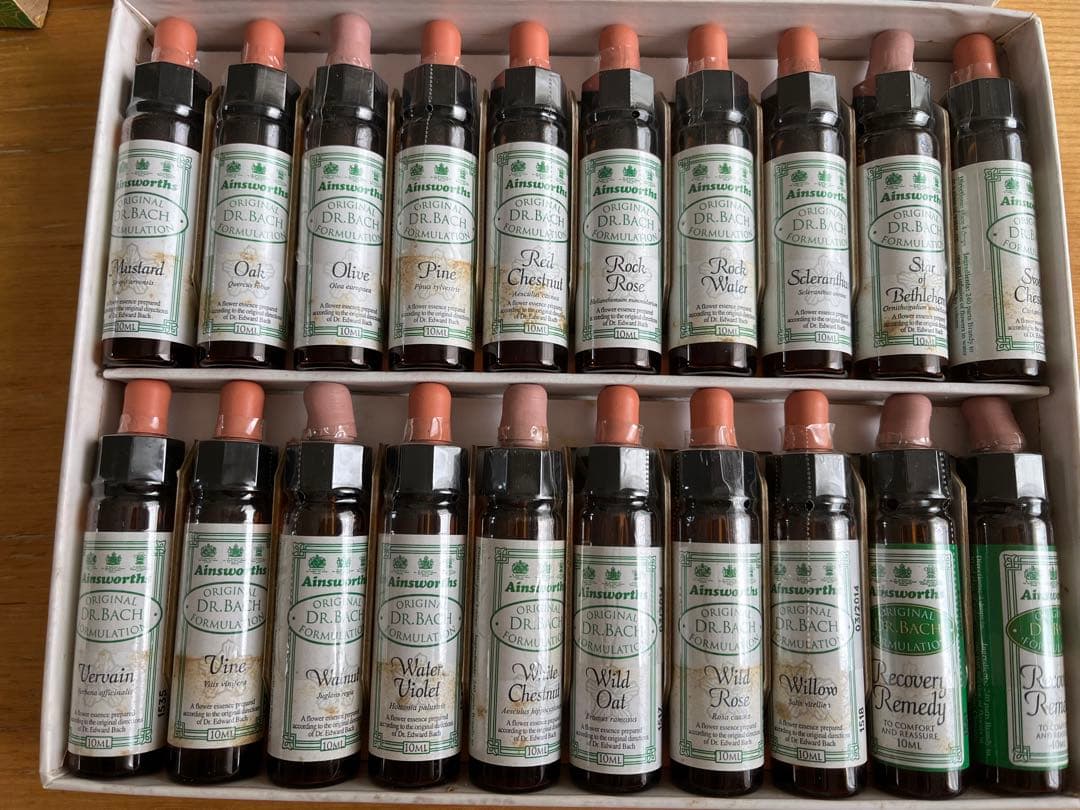 バッチフラワーエッセンス エインズワース社　40本フルセット　バッチ博士の遺産