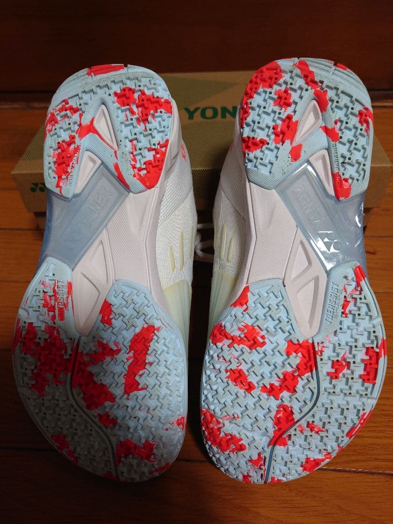 YONEX バドミントンシューズ 24.5