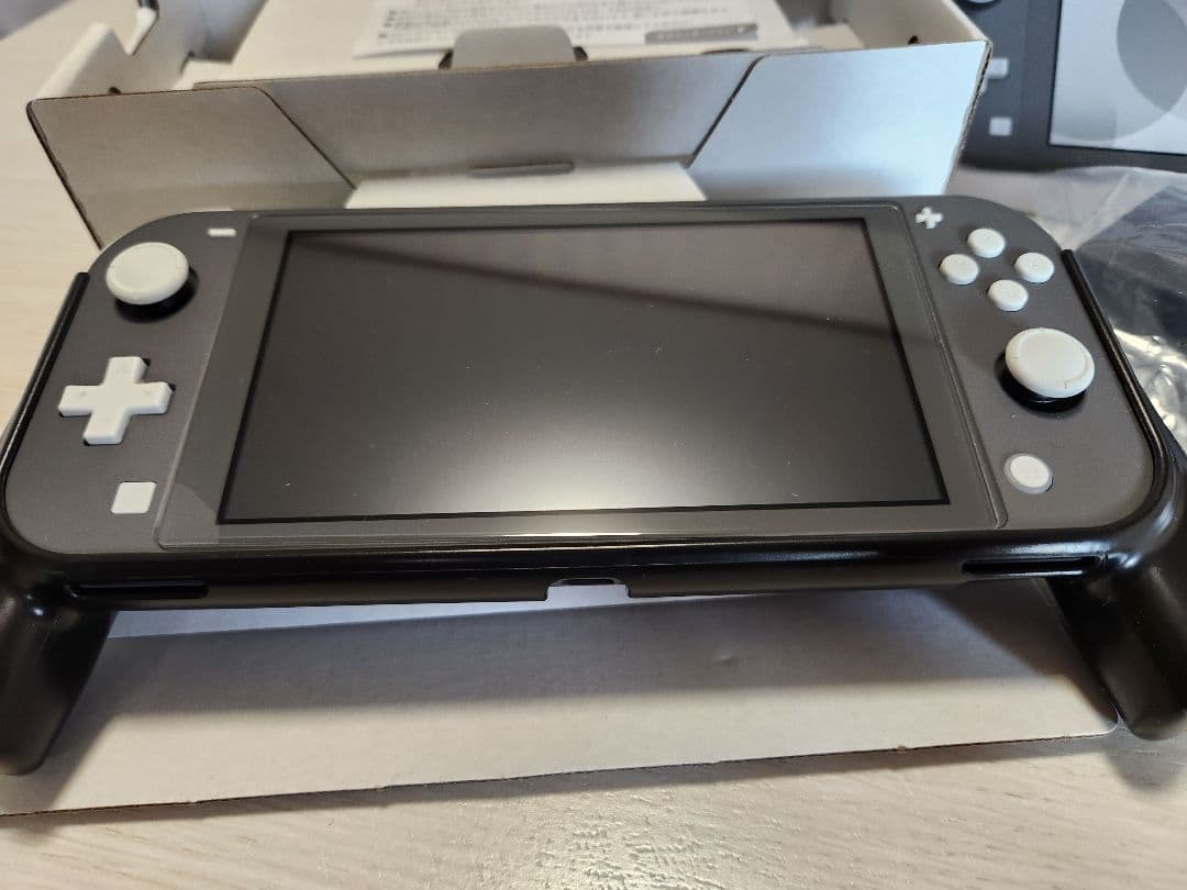 Nintendo SwitchLite グレー本体グリップカバー箱充電器付き美品