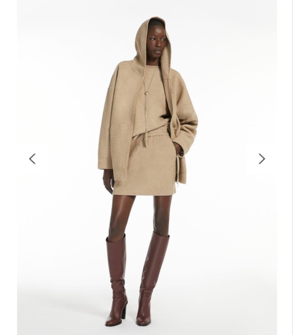 ク*ラ様 マックスマーラフード　ウールカシミヤオーバーサイズフーディー