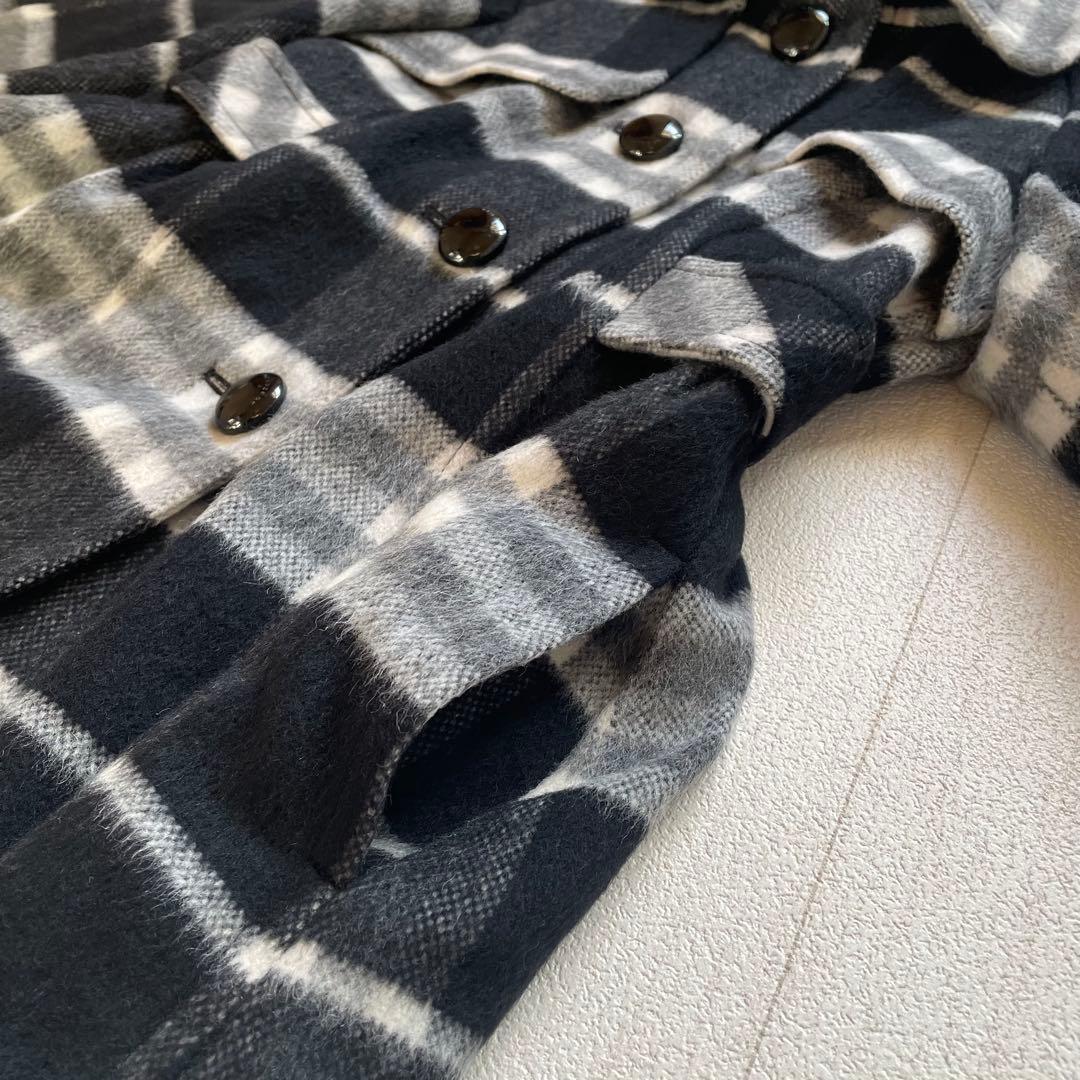 BURBERRY BLUELABEL チェック柄ケープ風ウールコート　36