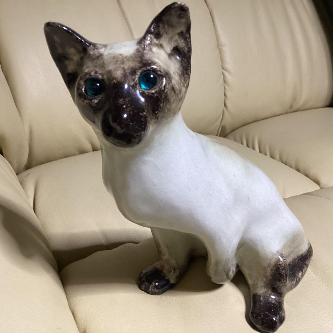 ウィンスタンレイキャット、シャム猫　サイズ4の子　高さ約３０センチ 前足が可愛い