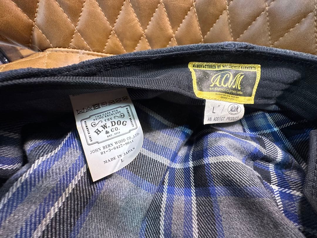 アディクトクローズ　スウェードキャスケット