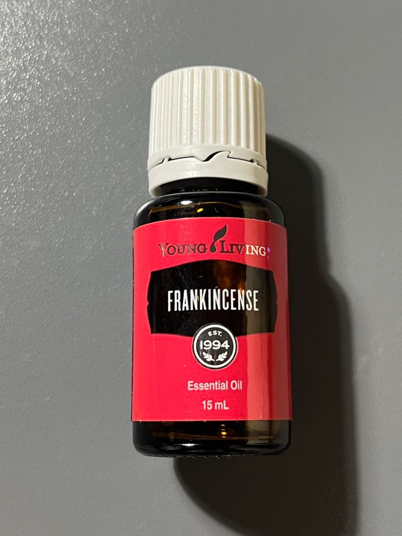 新品未使用未開封　ヤングリヴィング　フランキンセンス　15ml_