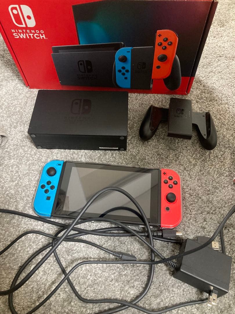 Nintendo Switch本体 付属品完備 マリオカート8