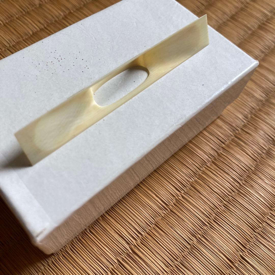 自然素材の三味線の三絃駒 3個セット ケース付き