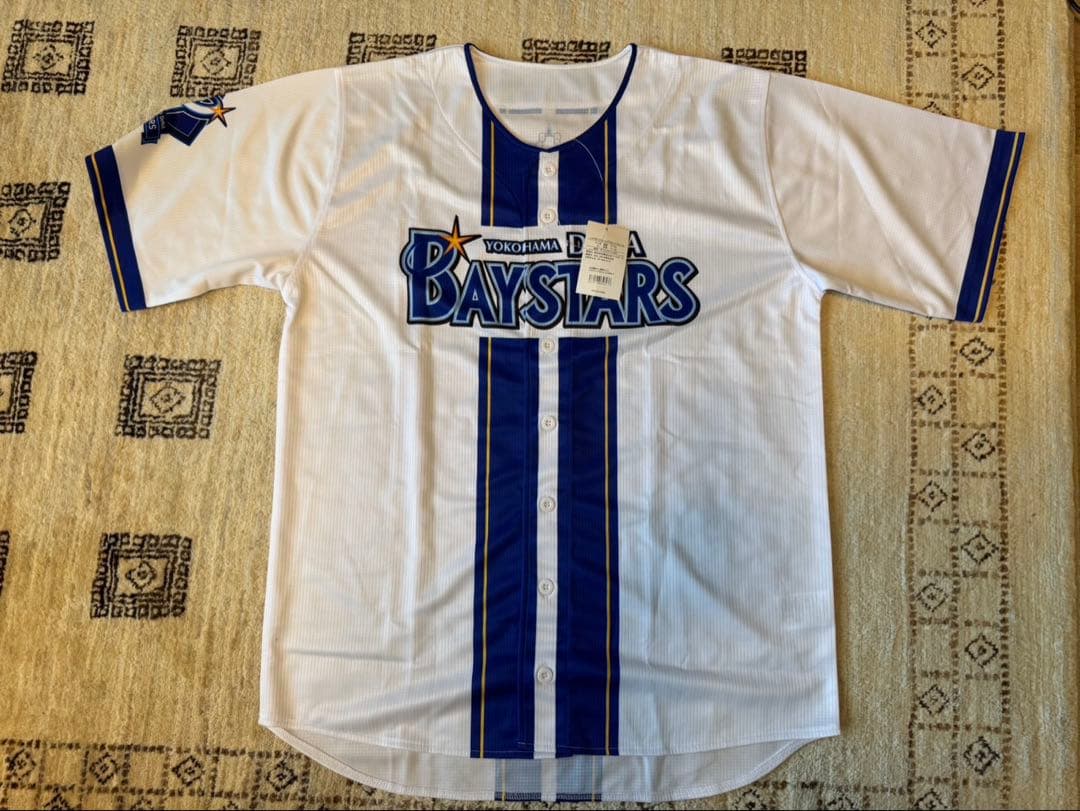 ベイスターズ 東克樹選手レプリカユニフォーム2025開幕スタメンサイン入り