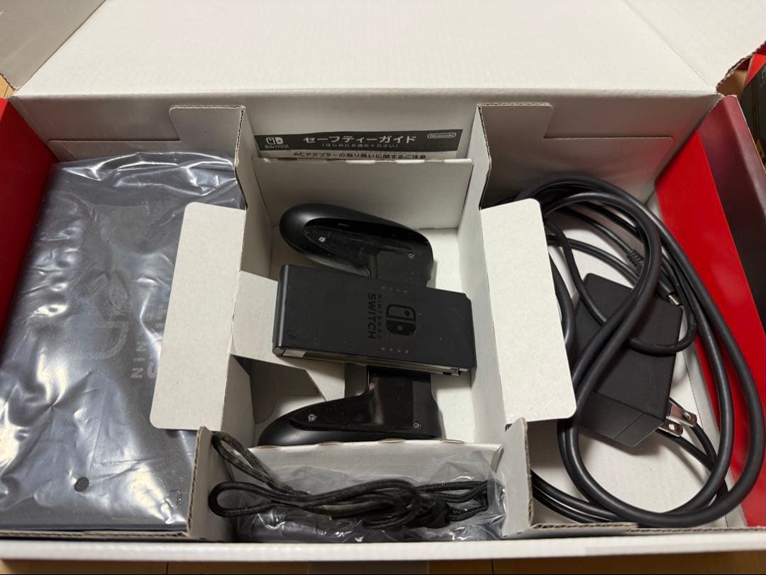 Nintendo Switch 本体 純正付属品各種　ジョイコン計5個