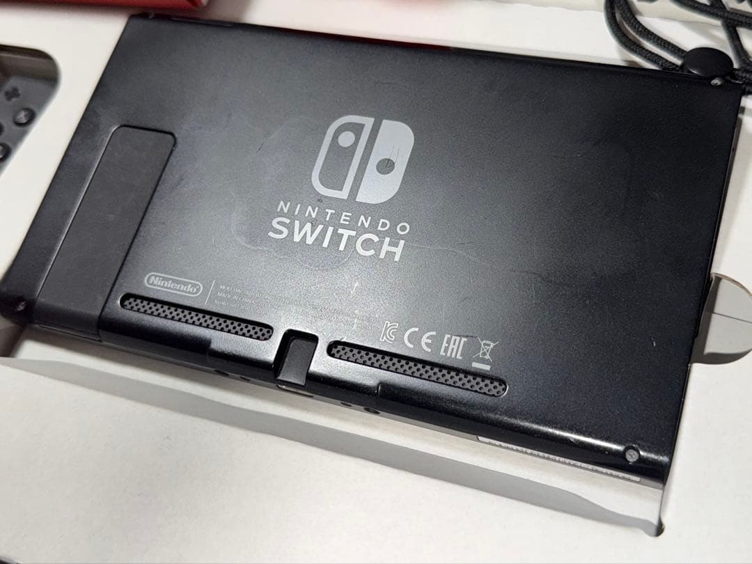 Nintendo Switch 本体 純正付属品各種　ジョイコン計5個