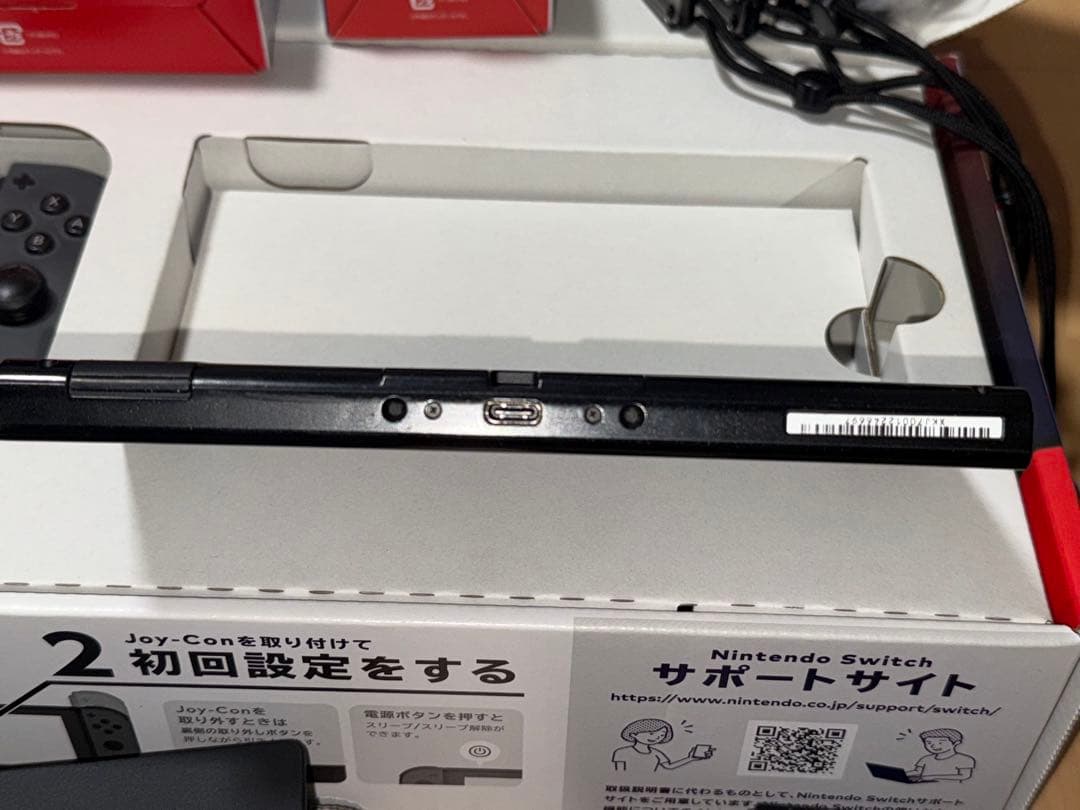 Nintendo Switch 本体 純正付属品各種　ジョイコン計5個