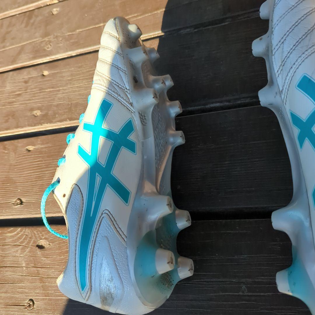 DSライトプロ サッカーシューズ ホワイト/ブルー