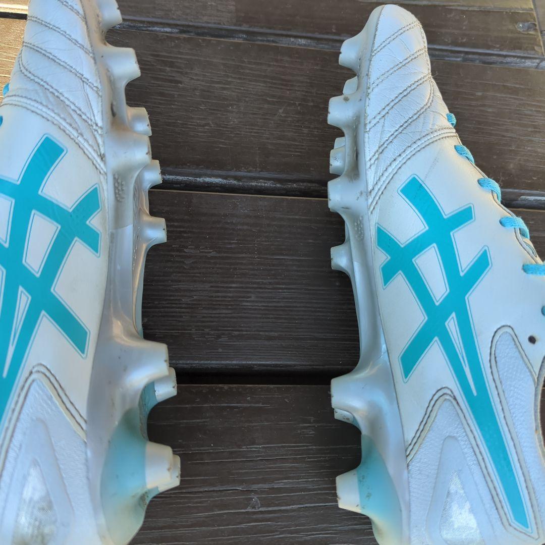 DSライトプロ サッカーシューズ ホワイト/ブルー