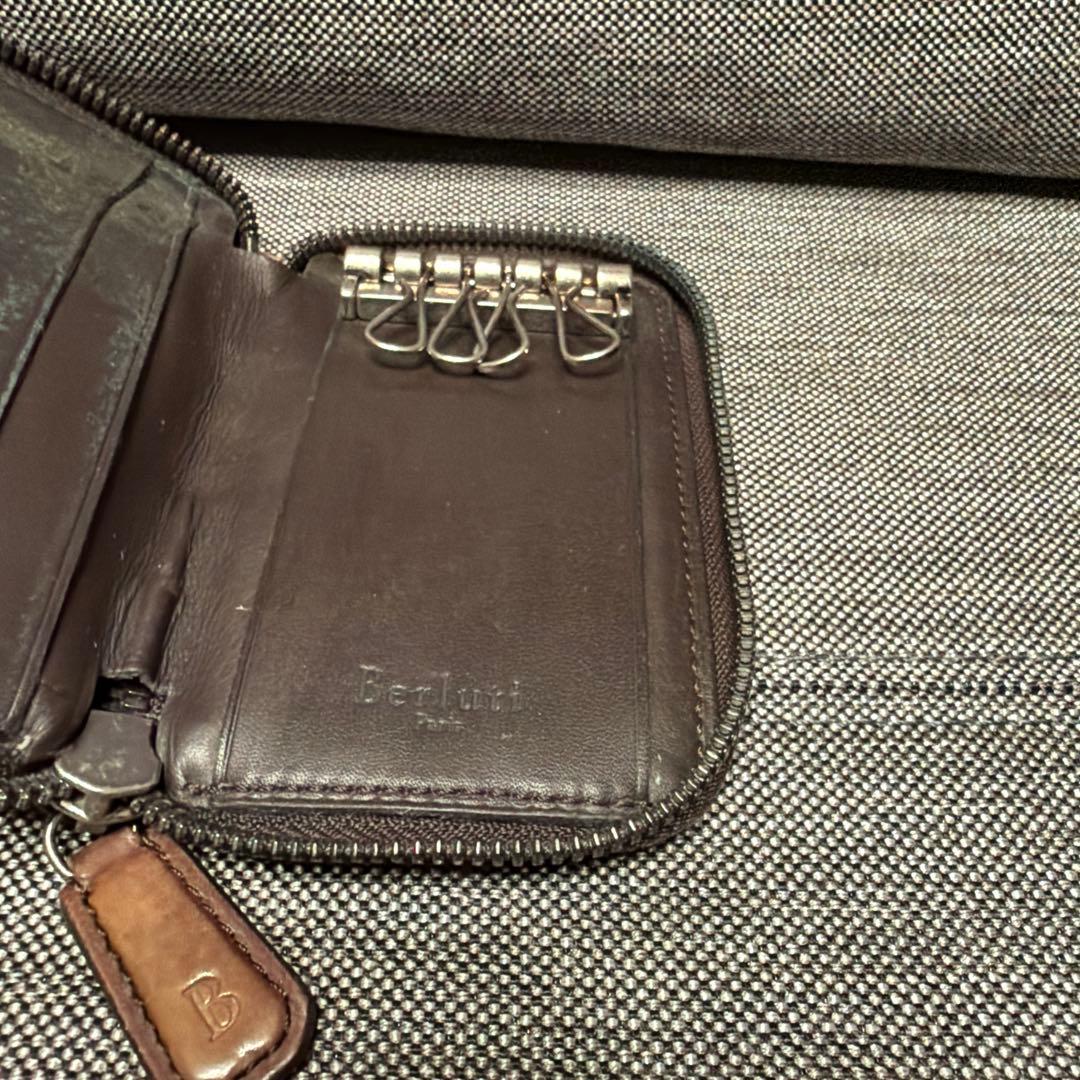 ま*ろ様 Berluti レザー キーケース ブラウン