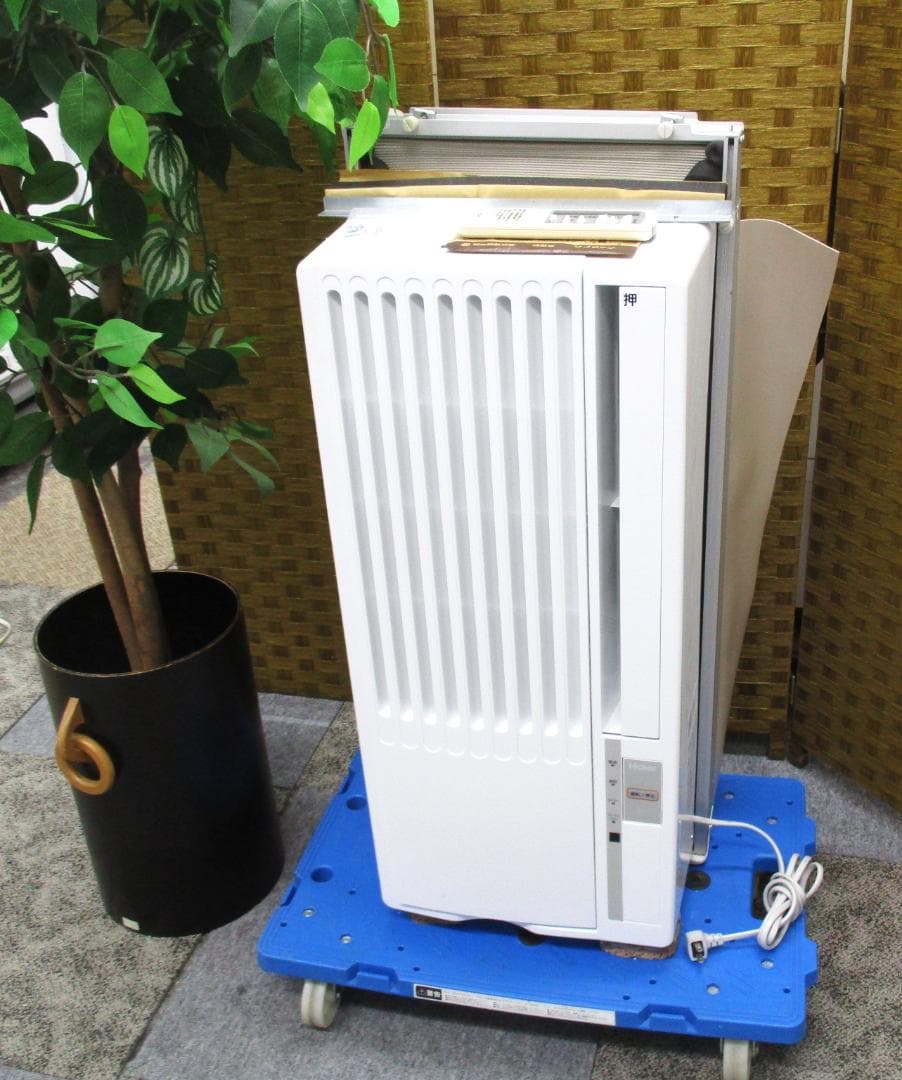★美品　長期保証付　2024年　Haier 窓用エアコン JA-18Z★