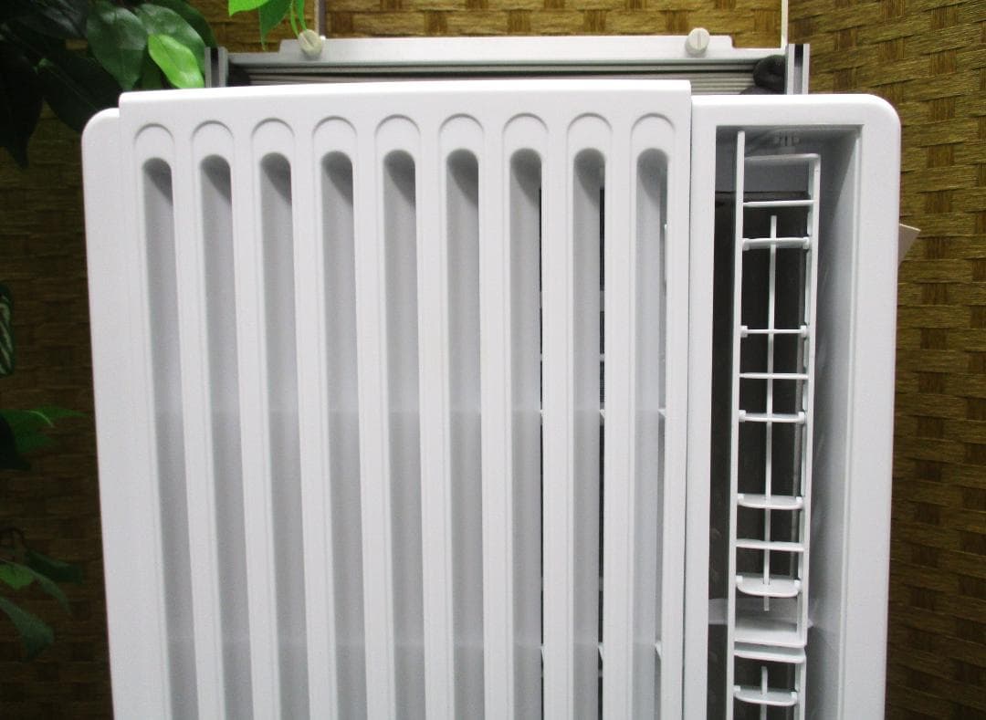 ★美品　長期保証付　2024年　Haier 窓用エアコン JA-18Z★