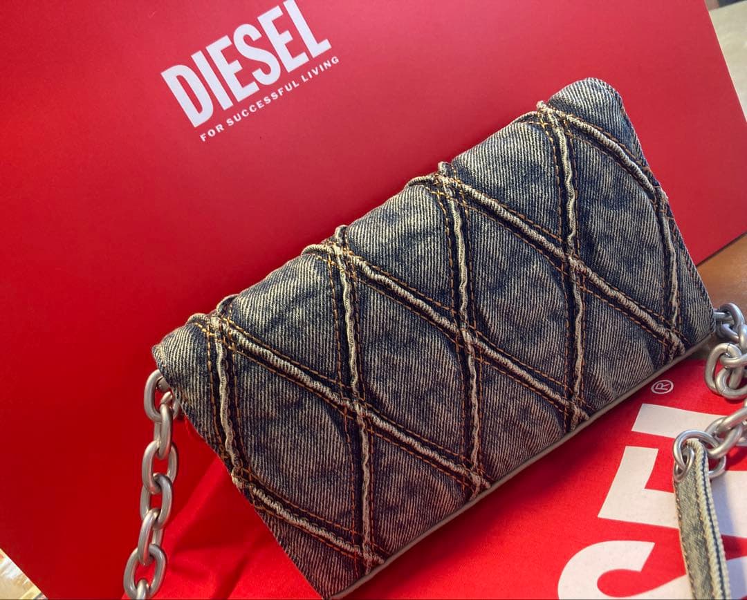 【新品未使用】DIESEL charmD wallet strap