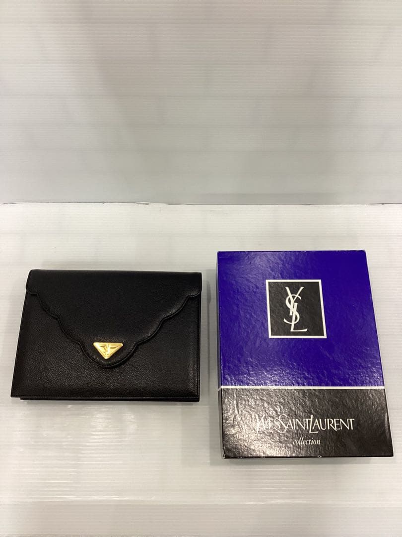 最終値下5.16◎S512P◎イヴサンローラン◎クラッチバッグ◎黒◎日本製