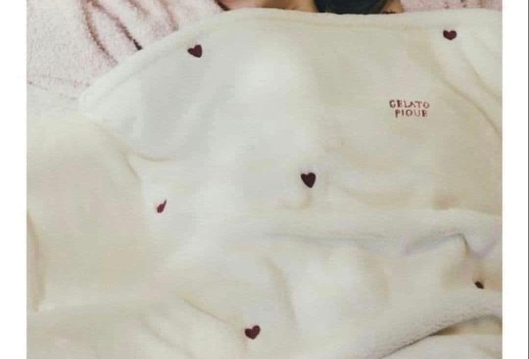ジェラートピケ ハート柄毛布