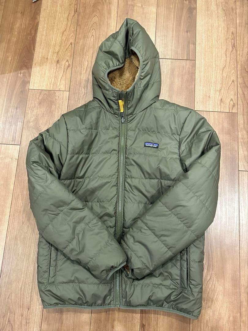 パタゴニア 中綿リバーシブルジャケット