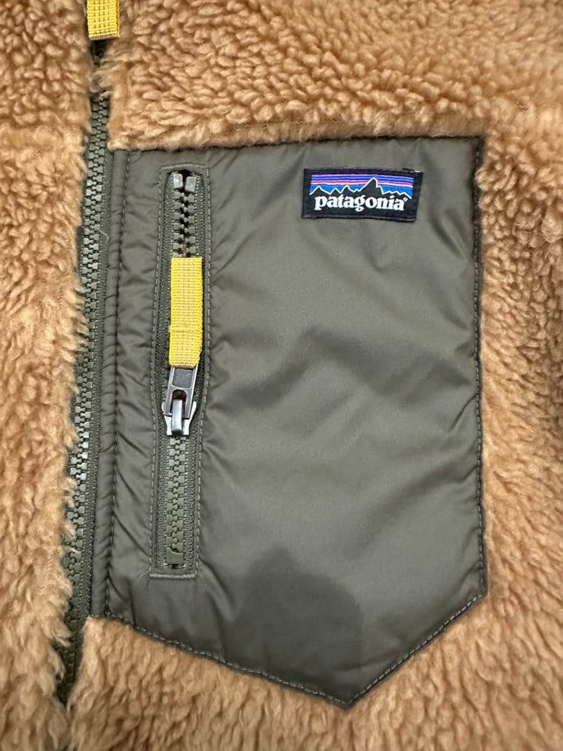 パタゴニア 中綿リバーシブルジャケット