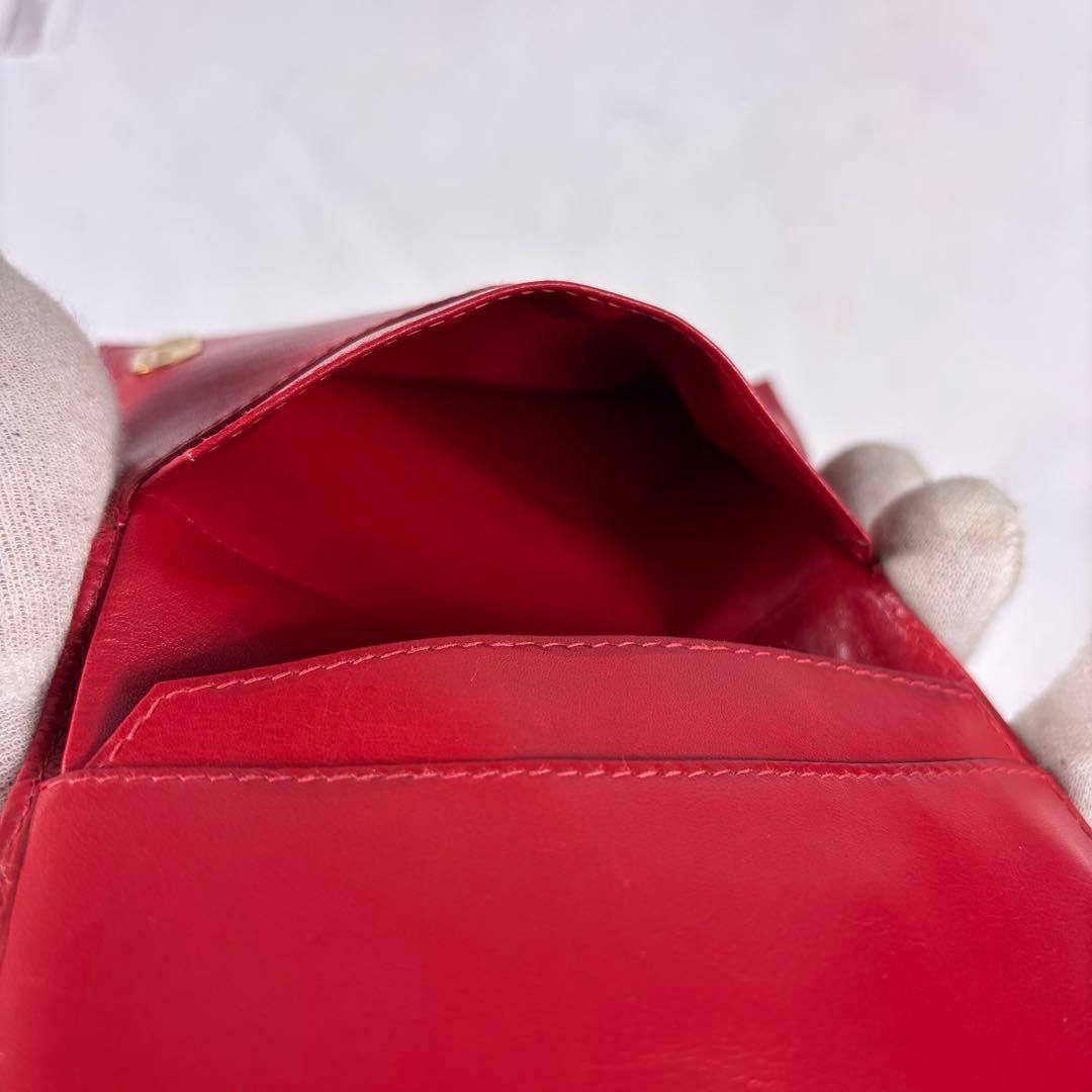 GUCCI　グッチ　オールドグッチ　レザー　二つ折り　財布　ゴールド金具　レッド