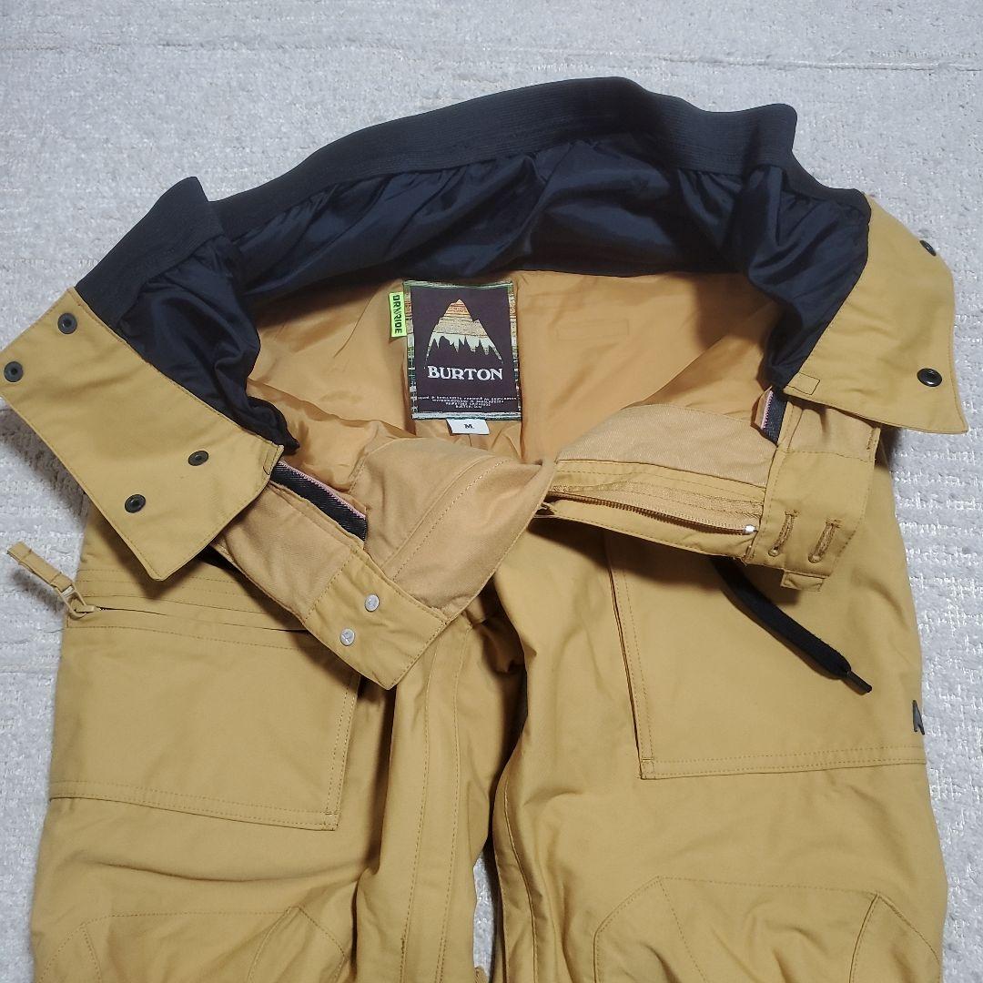 BURTON　スノーボードウェア上下セット　ジャケットLサイズ　パンツMサイズ
