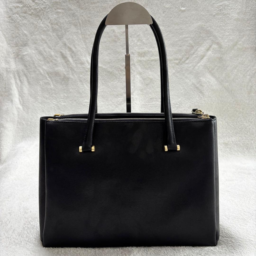 美品 FURLA フルラ LOTUS ロータス トートバッグ ブラック 黒 鞄