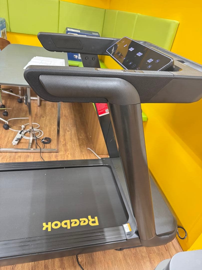 リ−ボック トレッドミル FR30z RVFR-10421BKZ120