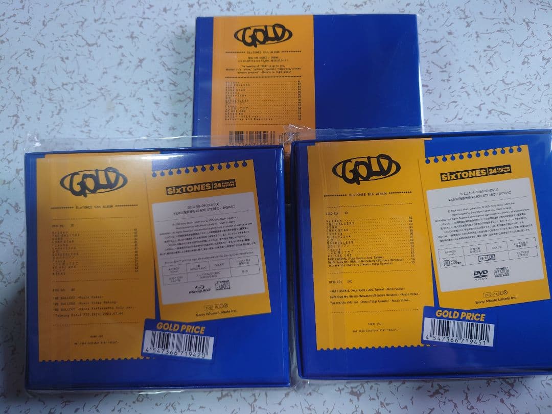 SixTONES GOLD 3形態セット（特典付き）