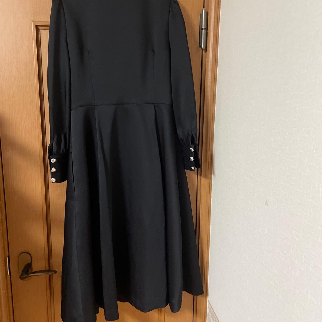 専用出品です。ブラックホワイト リボン付きワンピース