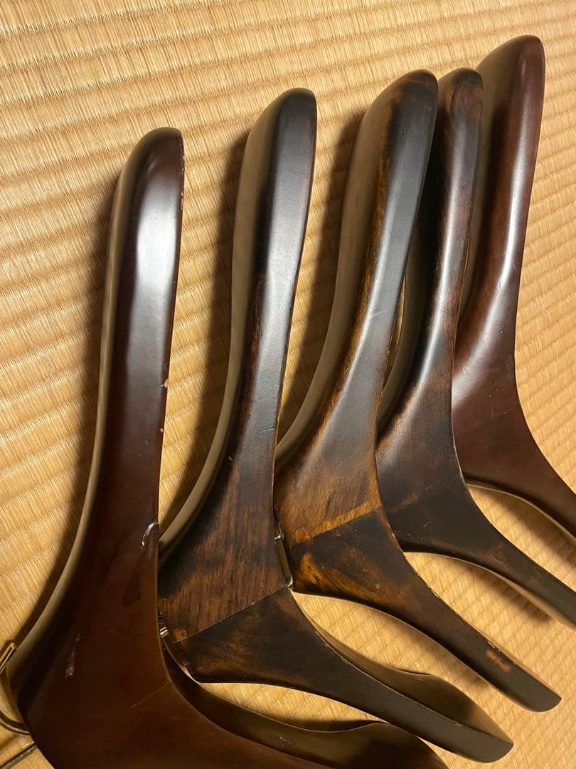 F*u様 トムフォード　木製衣類ハンガー 5本セット