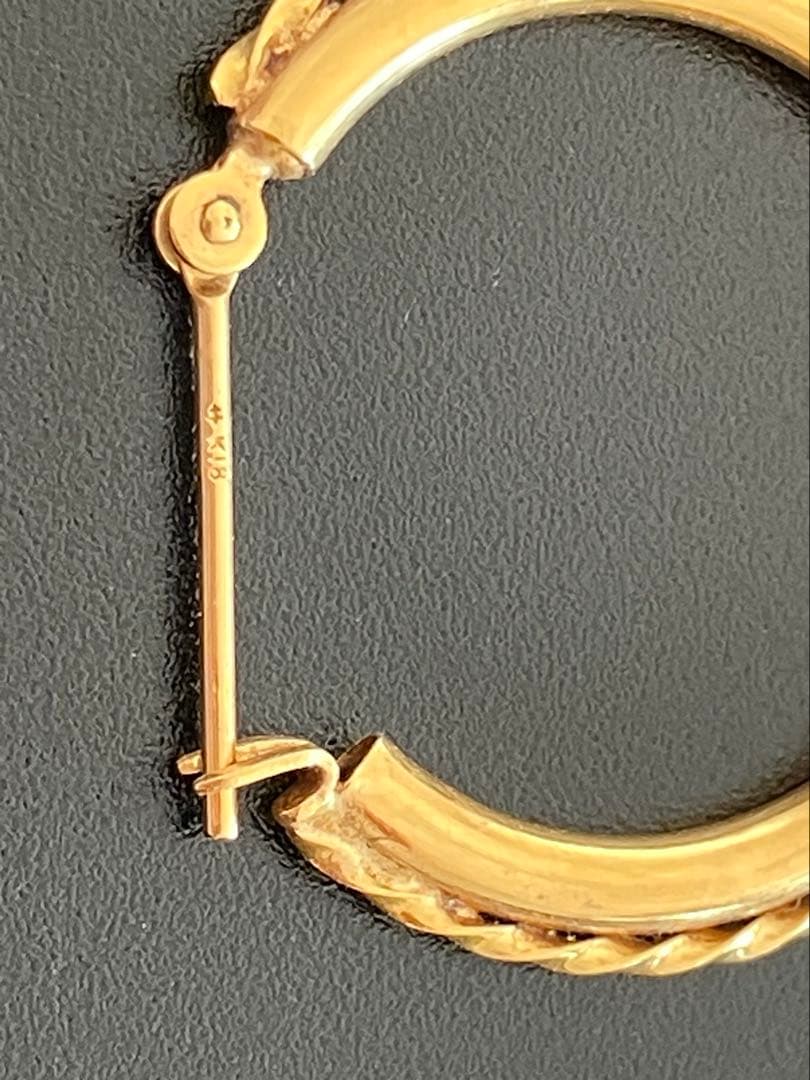 ツイストデザイン【K18】フープピアス