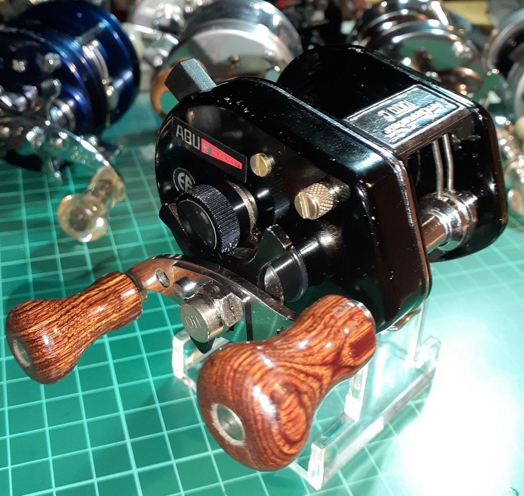 アブガルシア ABU アンバサダー１０００C ウッドノブハンドル仕様