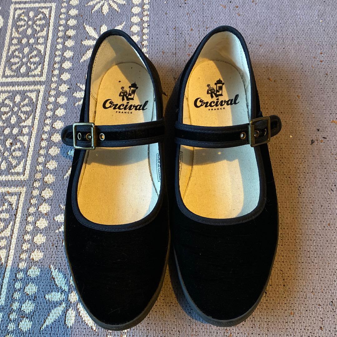 Orcival フラットシューズ ブラック