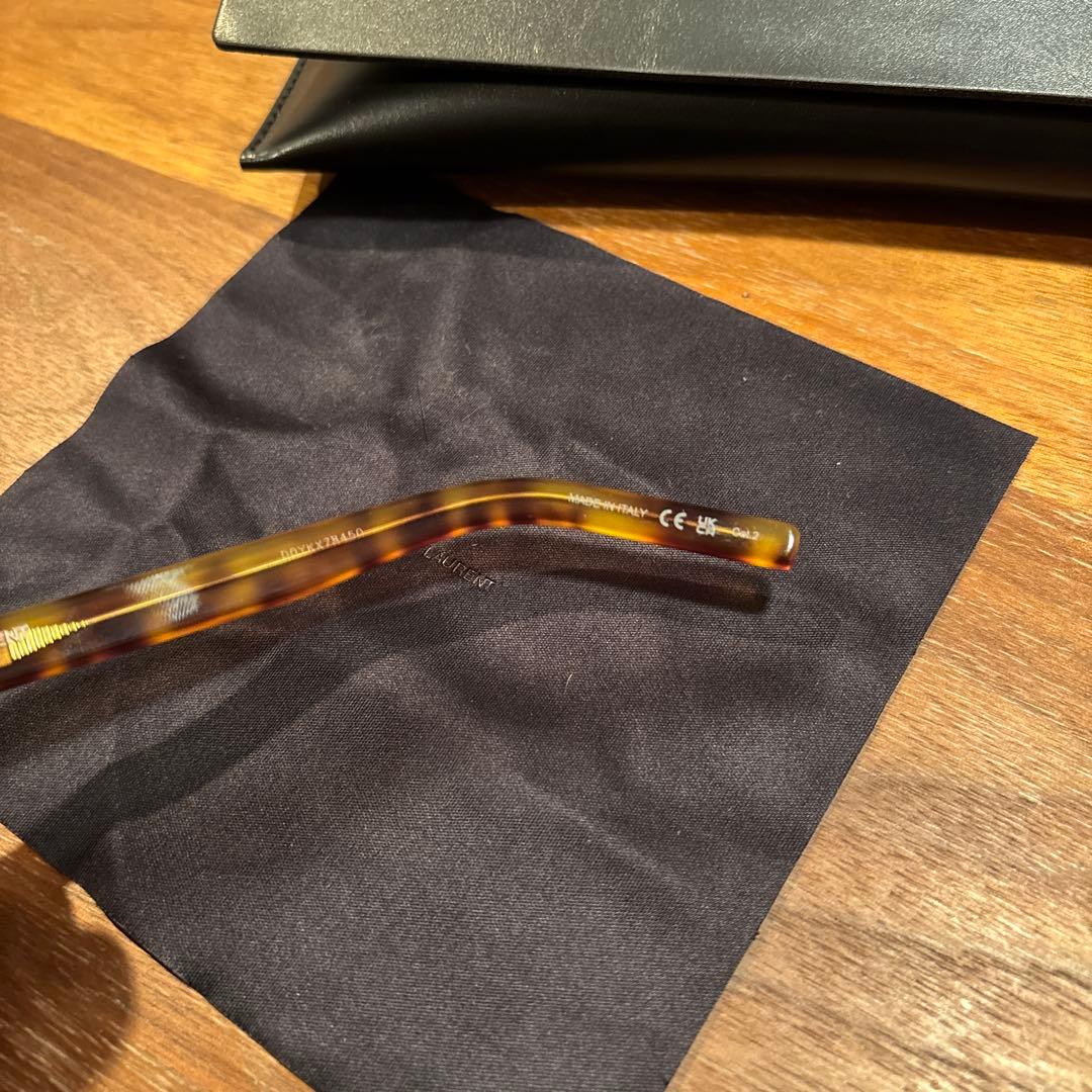 【未使用品】SAINT LAURENT SL465サングラス