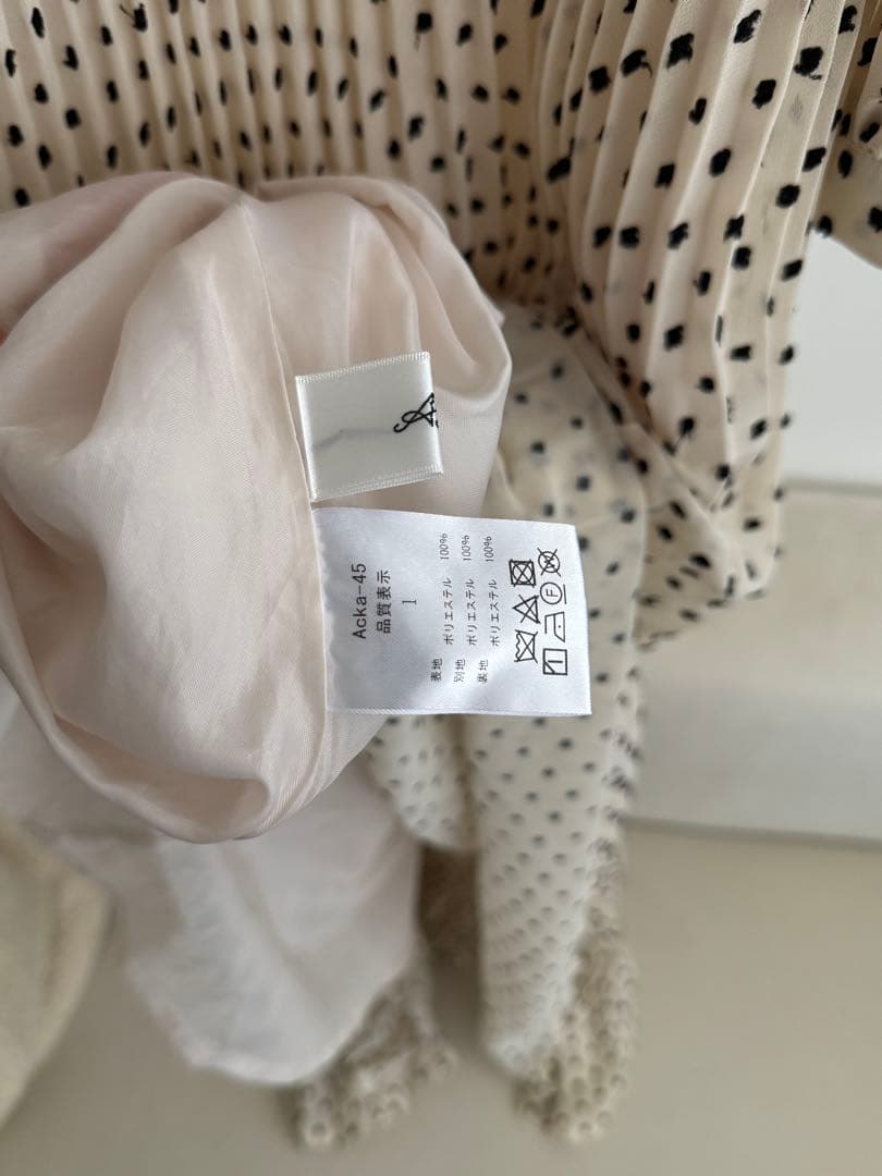 Acka dot pleats one-piece サイズ1
