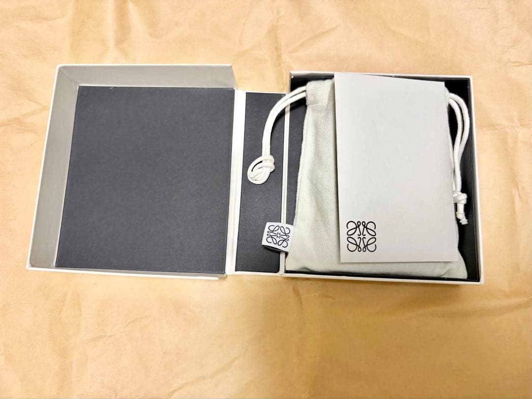 LOEWE オレンジ カーフスキン 三つ折り財布