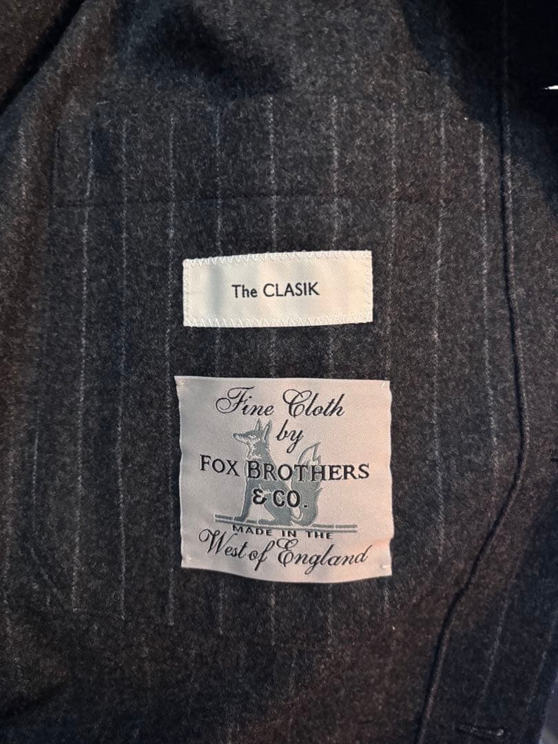 The CLASIK ストライプ テーラードジャケット