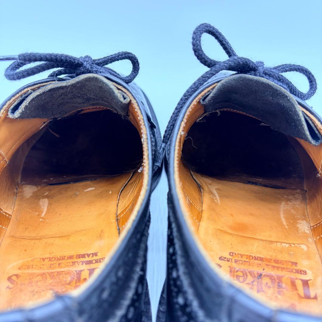 Tricker’s トリッカーズ バートン UK7 ブラック 外羽根 革靴