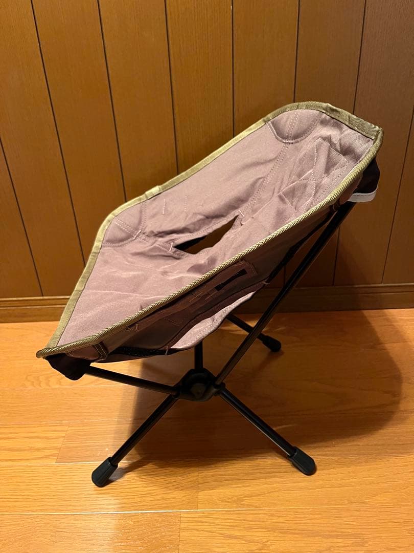 美品ヘリノックス小型折りたたみチェア Tac.Chair Mini コヨーテタン