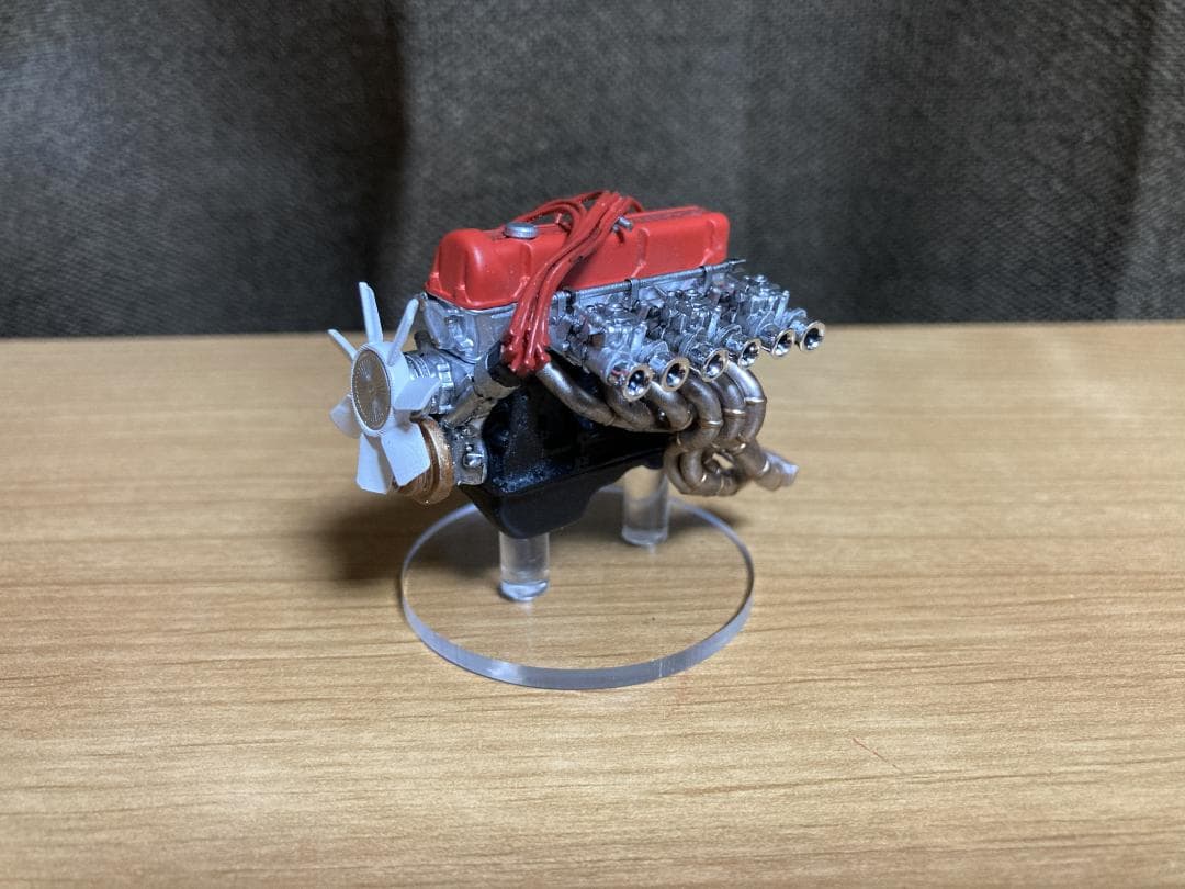 イグニッションモデル 1/18 スカイライン 弥生 L6エンジン付き 限定品