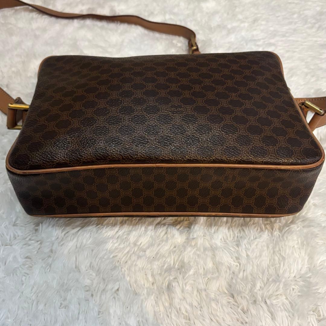 美品 CELINE セリーヌ ショルダーバッグ マカダム 斜め掛け ブラウン